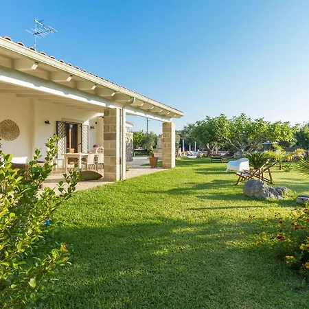 Villa Argenti Con Piscina - Rive Del Salento *